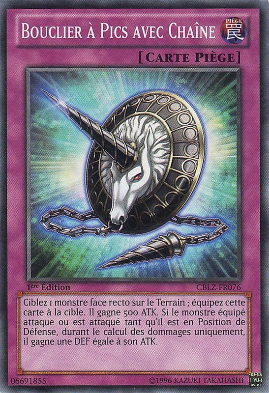 Bouclier à Pics Avec Chaîne